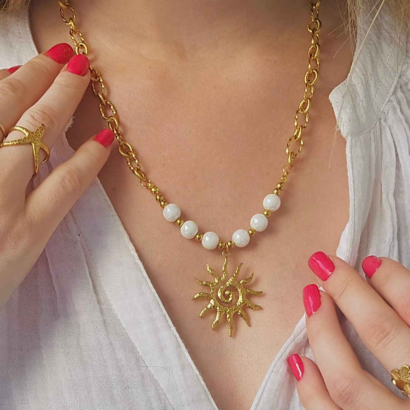 Collier Romane